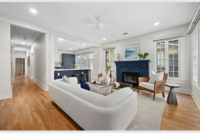 807 W 30th Street, Austin, TX 78705 - Photo 6