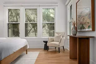 807 W 30th St, Austin, TX 78705 - Photo 20