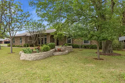 401 Arikara Street, Buda, TX 78610 - Photo 2