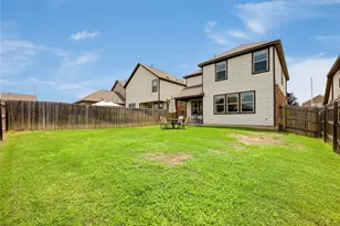 7404 Albany Dr, Austin, TX 78754 - Photo 32