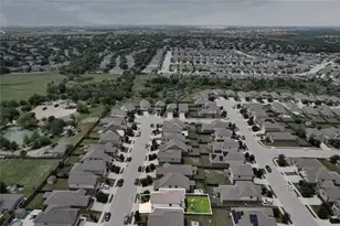 7404 Albany Dr, Austin, TX 78754 - Photo 34