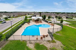7404 Albany Dr, Austin, TX 78754 - Photo 38