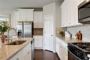 7404 Albany Dr, Austin, TX 78754 - Photo 16