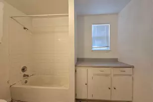 1001 S 29th St, Temple, TX 76504 - Photo 4