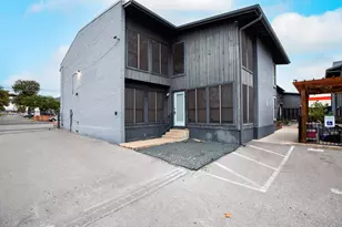 909 Reinli St, Austin, TX 78751 - Photo 22