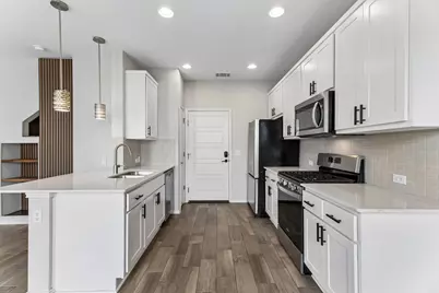 9421 Hunter Lane, Austin, TX 78748 - Photo 8