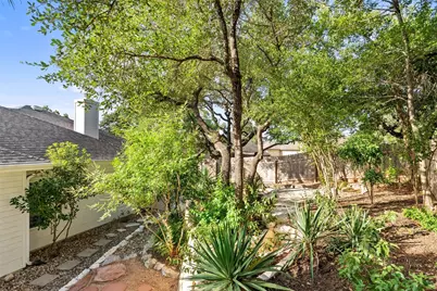 120 Copperleaf Road, Lakeway, TX 78734 - Photo 28