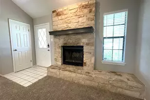 1008 Cresswell Dr, Pflugerville, TX 78660 - Photo 6