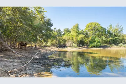 1558 Texas Street, Rockdale, TX 76567 - Photo 10