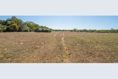 1558 Texas Street, Rockdale, TX 76567 - Photo 4