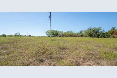 1558 Texas Street, Rockdale, TX 76567 - Photo 8