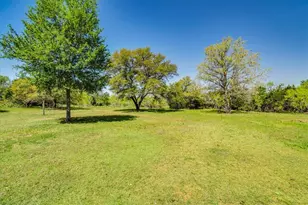 497 Mt Pleasant Rd, Cedar Creek, TX 78612 - Photo 2