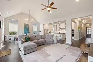 413 Sitlington Ln, Austin, TX 78738 - Photo 16