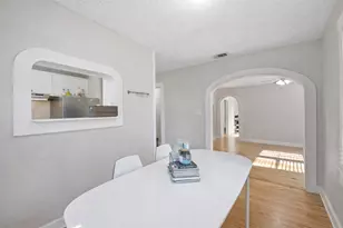 1202 E 29th St, Austin, TX 78722 - Photo 12