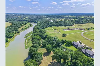 539 Colovista Parkway #B101, Bastrop, TX 78602 - Photo 2