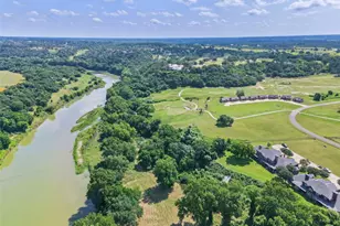 539 Colovista Pkwy, Bastrop, TX 78602 - Photo 2