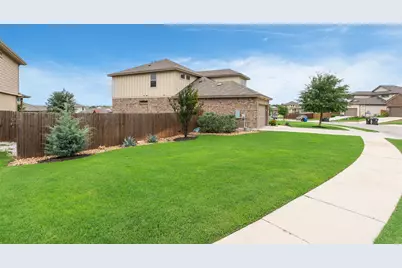 331 Mountain Valley Street, Georgetown, TX 78628 - Photo 4