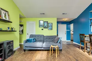 7707 Meadowview Ln, Austin, TX 78752 - Photo 10