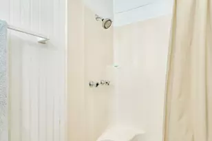 7707 Meadowview Ln, Austin, TX 78752 - Photo 26
