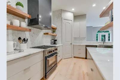 1529 Barton Springs Road Road #13, Austin, TX 78704 - Photo 6