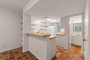 1135 Barton Hills Dr, Austin, TX 78704 - Photo 10