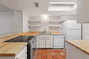 1135 Barton Hills Dr, Austin, TX 78704 - Photo 12