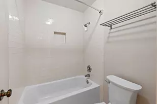 1135 Barton Hills Dr, Austin, TX 78704 - Photo 18