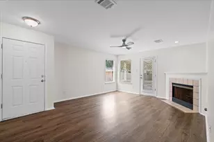 1404 Sir Thopas Trail, Austin, TX 78748 - Photo 6