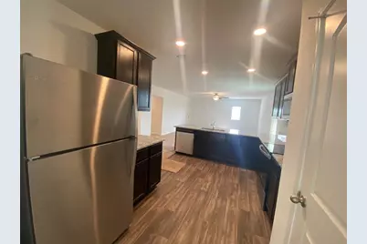 309 Riverdale Drive Drive, Jarrell, TX 76537 - Photo 16