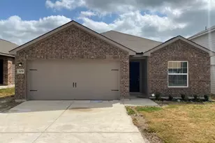 309 Riverdale Dr Dr, Jarrell, TX 76537 - Photo 1