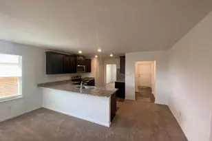 309 Riverdale Dr Dr, Jarrell, TX 76537 - Photo 4