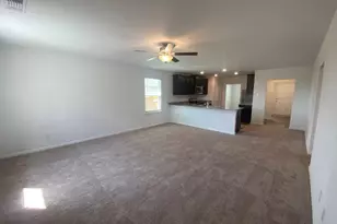 309 Riverdale Dr Dr, Jarrell, TX 76537 - Photo 6