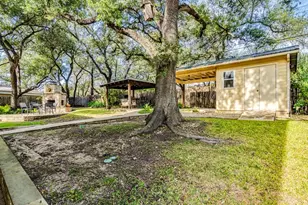 404 Almarion Dr, Austin, TX 78746 - Photo 26
