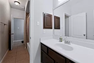 13013 Bloomfield Hills Ln, Austin, TX 78732 - Photo 28