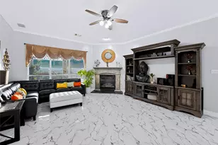 13013 Bloomfield Hills Ln, Austin, TX 78732 - Photo 10