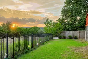 13013 Bloomfield Hills Ln, Austin, TX 78732 - Photo 34