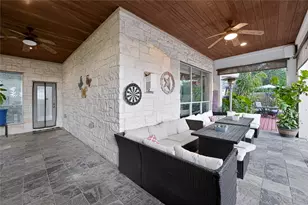 13013 Bloomfield Hills Ln, Austin, TX 78732 - Photo 30