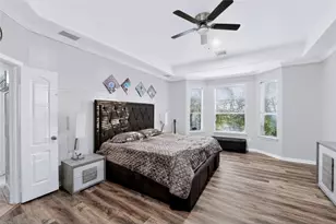 13013 Bloomfield Hills Ln, Austin, TX 78732 - Photo 12