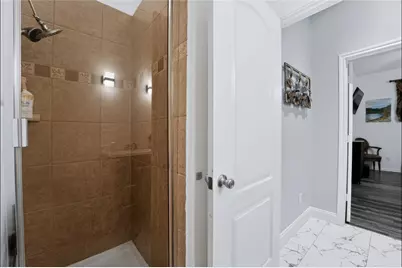 13013 Bloomfield Hills Lane, Austin, TX 78732 - Photo 20