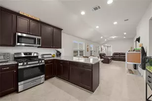 11512 Milano Dr, Austin, TX 78747 - Photo 4