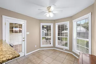 813 Woodson Dr, Caldwell, TX 77836 - Photo 14