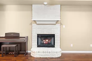 813 Woodson Dr, Caldwell, TX 77836 - Photo 8