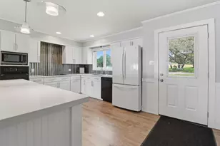 106 Co Rd 142, Burnet, TX 78611 - Photo 4