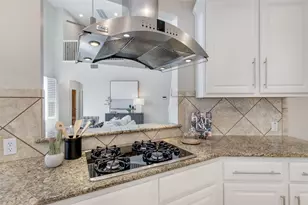 12709 Rush Creek Ln, Austin, TX 78732 - Photo 14