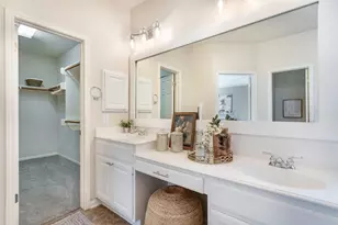 12709 Rush Creek Ln, Austin, TX 78732 - Photo 24