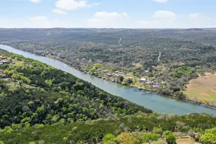 12709 Rush Creek Ln, Austin, TX 78732 - Photo 4