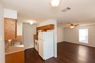 2102 Courtney St, Austin, TX 78745 - Photo 18