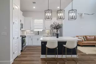 4906 Seadrift Dr, Austin, TX 78747 - Photo 10