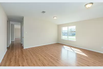 210 Carol Avenue, Leander, TX 78641 - Photo 6