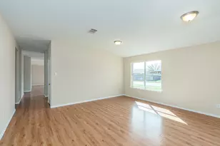 210 Carol Ave, Leander, TX 78641 - Photo 6